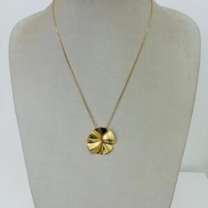 Corrente com pingente orgânico redondo banhado a ouro