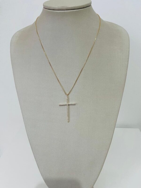 Corrente com pingente cruz banhada a ouro